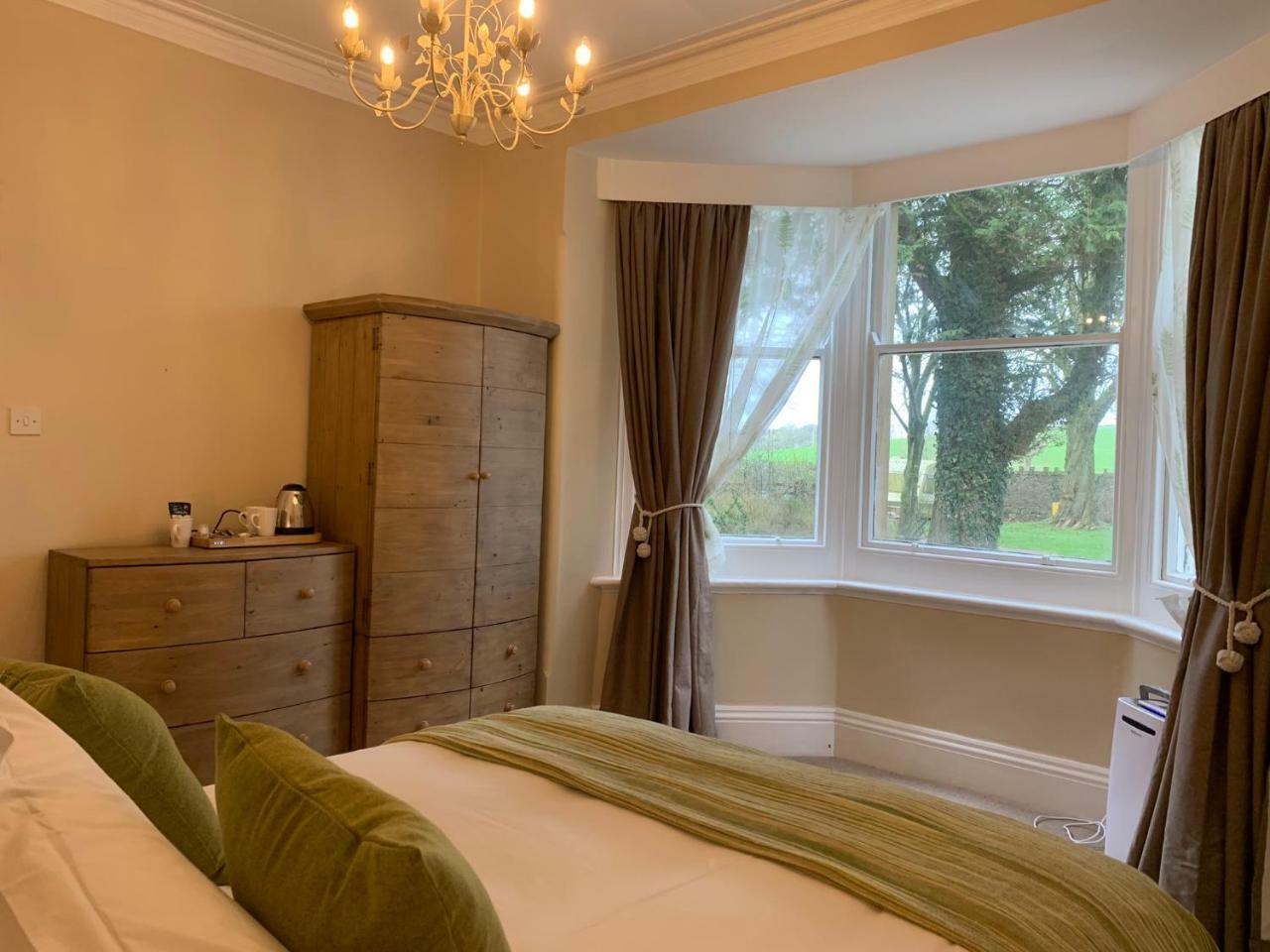 أوستويك The Dalesbridge Lodge B&B المظهر الخارجي الصورة